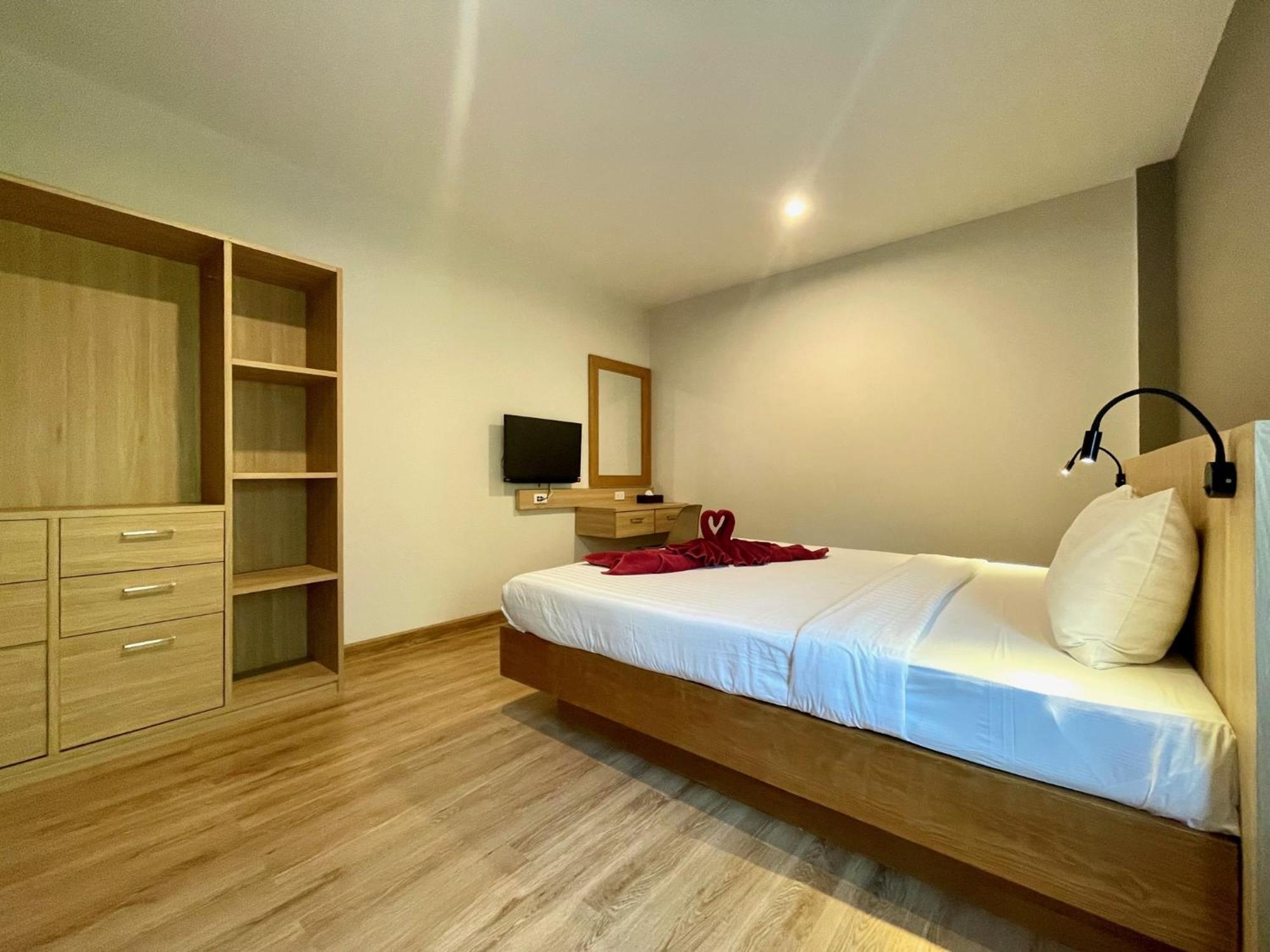 Room Actually Service Apartment Karon Zewnętrze zdjęcie